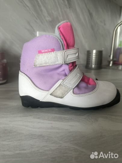 Лыжные ботинки