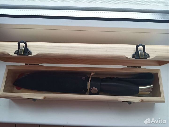 Шкатулка из дерева ручной работы