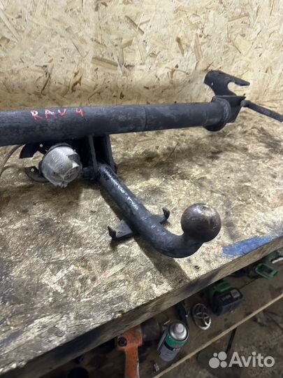 Фаркоп Toyota Rav4 XA 20