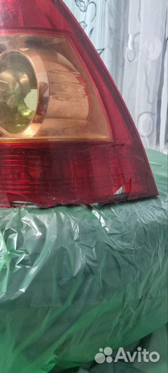 Фара задняя правая на toyota corolla e 120