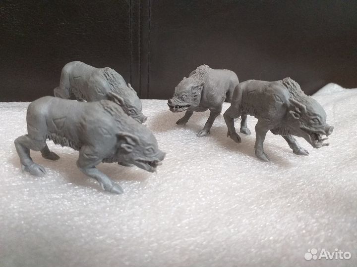 Фигурка кабана 