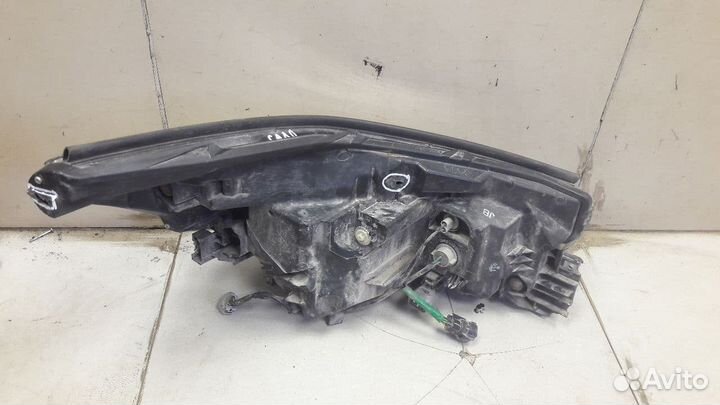 Фара левая Subaru Forester