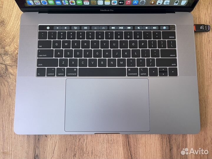 Apple MacBook Pro 15 2018 i9-2.9/32/2048/560X