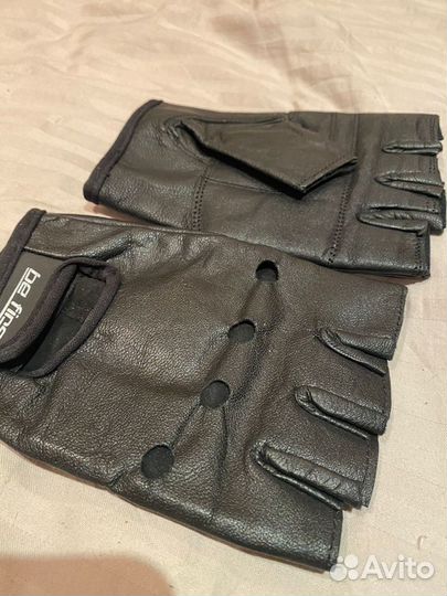 Перчатки для фитнеса