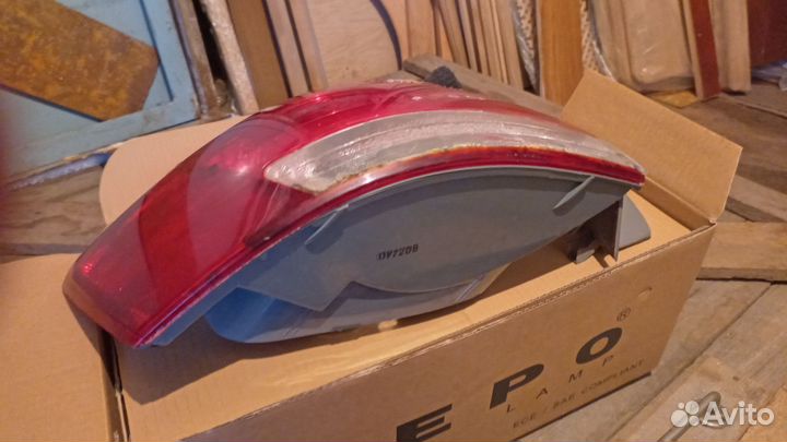 Задний левый и передние фары