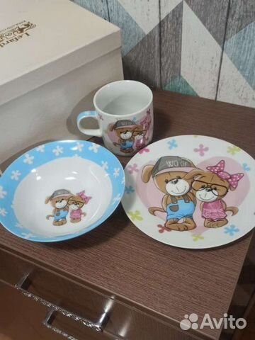 Набор детской посуды новая в коробке