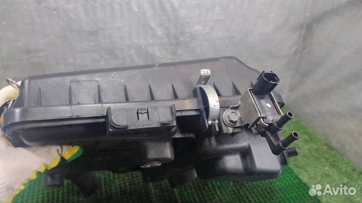 Корпус воздушного фильтра Daihatsu Sirion 2008