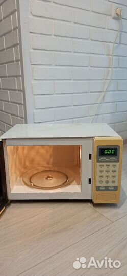 Микроволновая печь