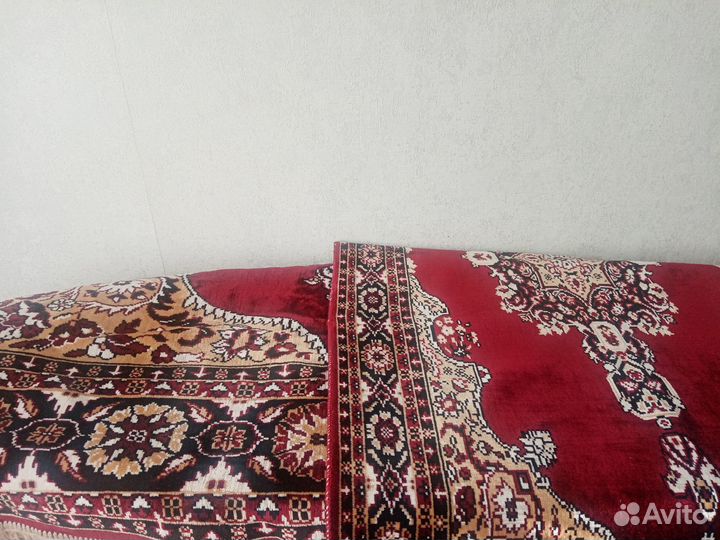 Пледы на диван и кресла