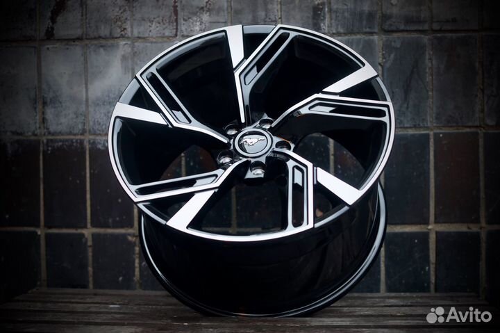 Кованые диски MW Forged для Ford Mustang R19