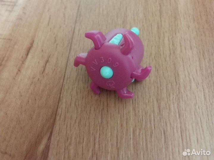 Осьминог игрушка из Киндер