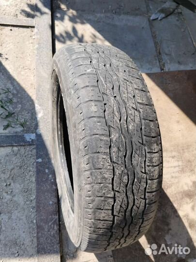 Bridgestone Dueler A/T 225/65 R17