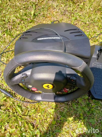 Руль Thrustmaster Ferrari 458 для xbox