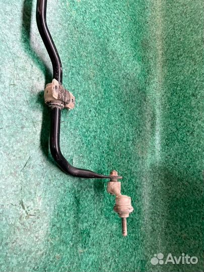 Стабилизатор поперечной устойчивости задний