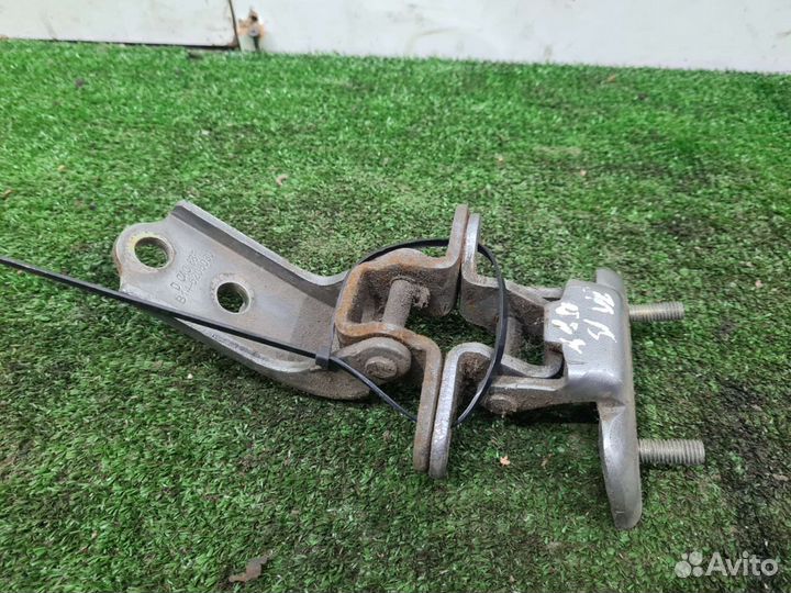 Петля двери задняя левая Chery CrossEastar B14