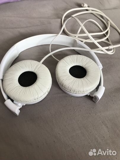 Наушники Sony MDR-ZX110