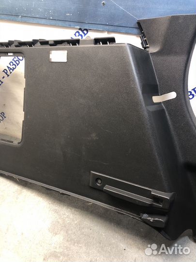 L обшивка багажника Каптюр