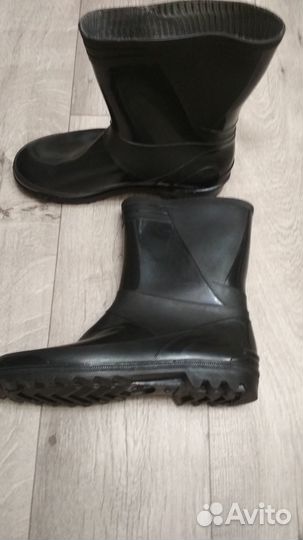 Резиновые сапоги 46