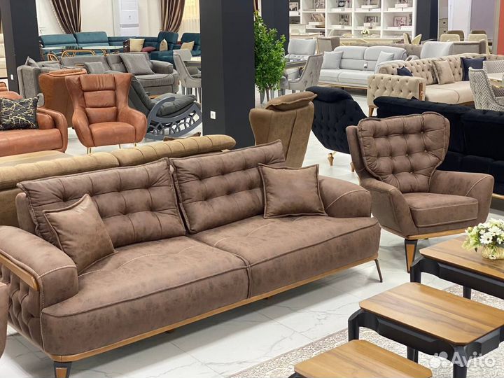 Диван с креслами