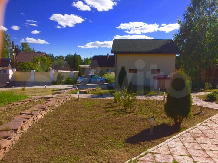 Коттедж 400 м² на участке 30 сот.