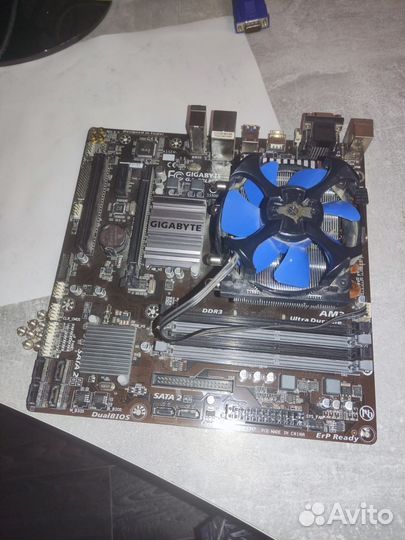 Материнская плата