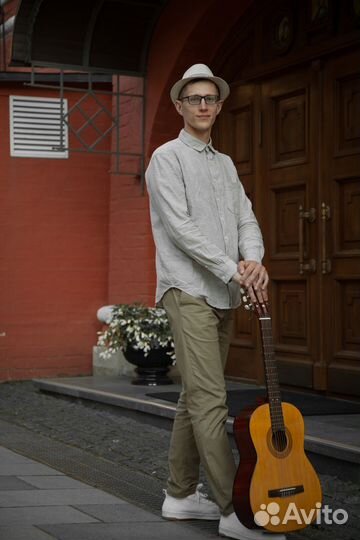 Преподаватель по гитаре и электрогитаре (с нуля)