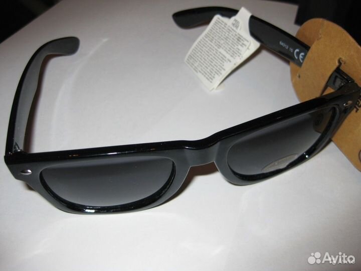 Очки солнцезащитные Новые