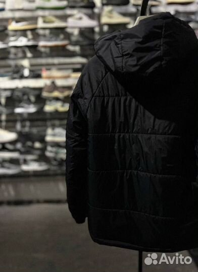 Мужская весенняя куртка Ellesse для активных