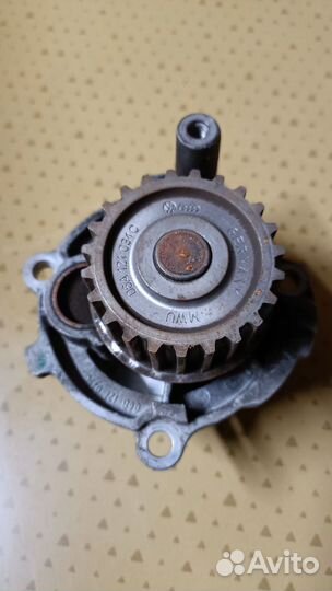 Водяная помпа Skoda