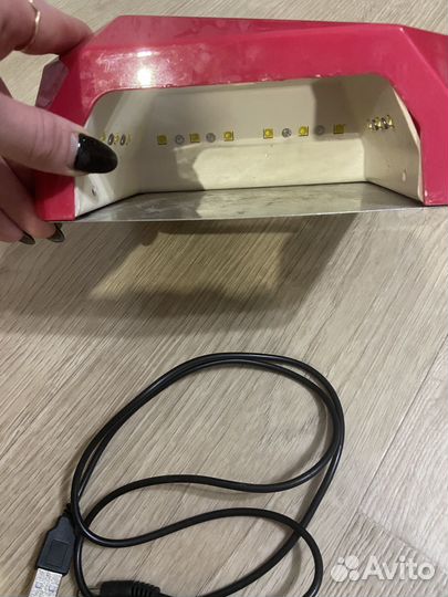 LED лампа для маникюра