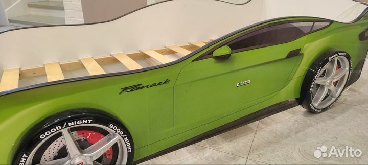 Кровать машина