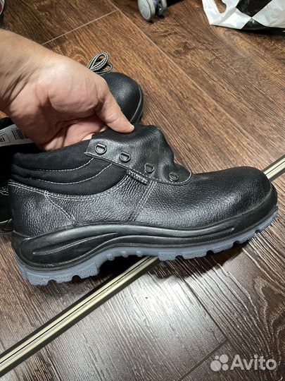 Ботинки 302 т