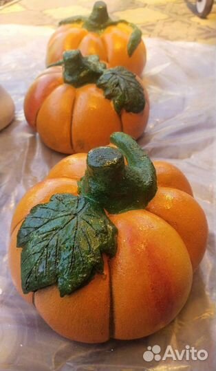 Тыква из бетона