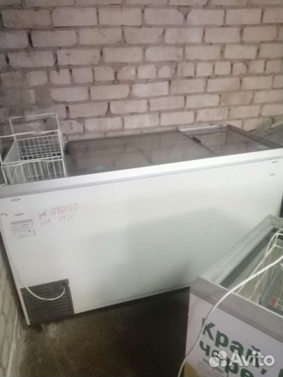 Минихолодильник бу 700литров Каравелл