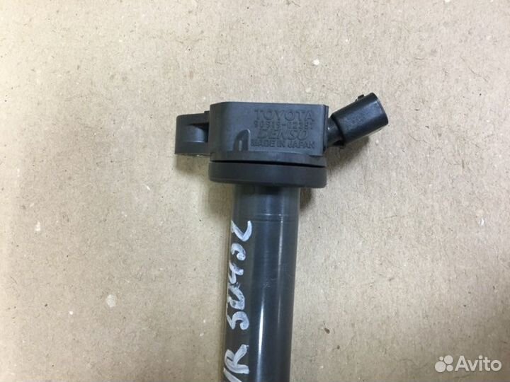 Катушка зажигания Toyota Auris