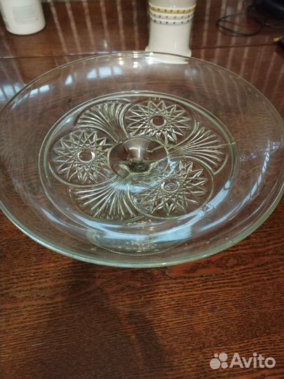 Ваза для фруктов Мальцевское стекло на ножке СССР