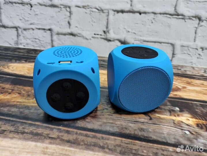 Портативная колонка Bluetooth новая