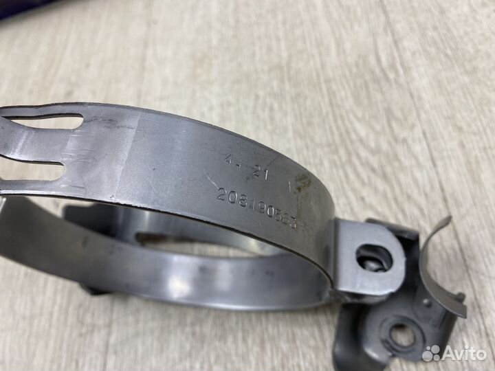 Кронштейн renault sandero 2 stepway