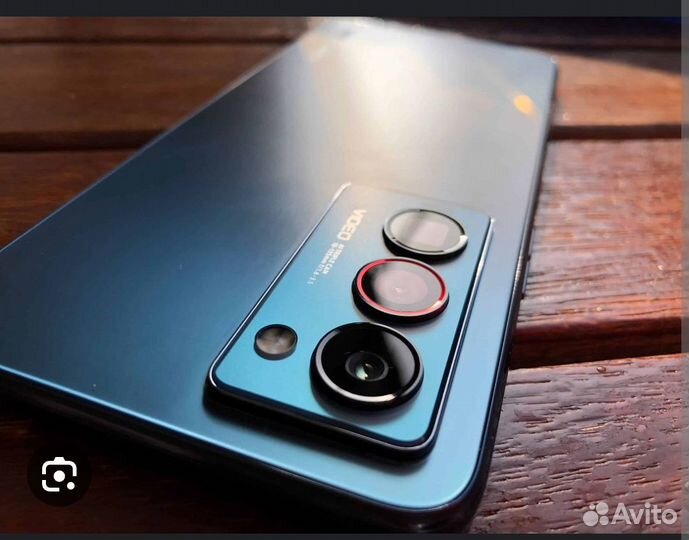 Tecno Camon 18 premier