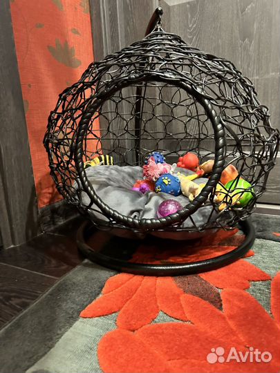 Лежанка-качели для собак