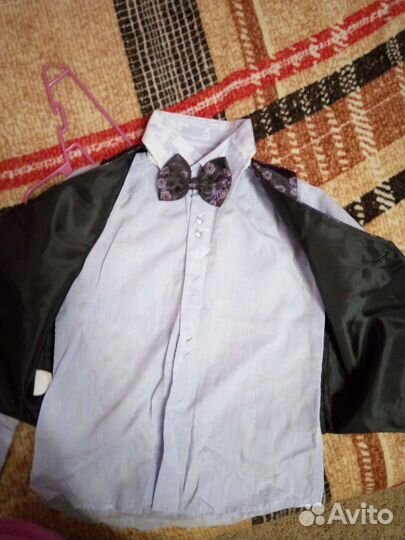 Праздничная рубашка с жилеткой и бабочкой