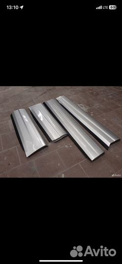 Накладки на двери Tiguan