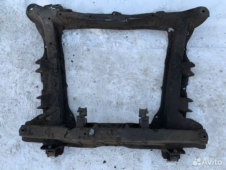 Балка подмоторная (подрамник) Renault Kangoo KC