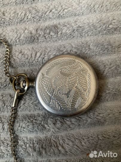 Часы монеты ковер