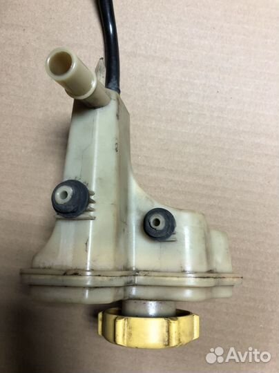 Бачок гур Форд Фьюжен