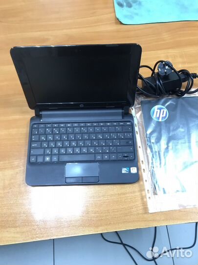 Нетбук HP Mini