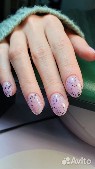 Маникюр на дому,наращивание ногтей