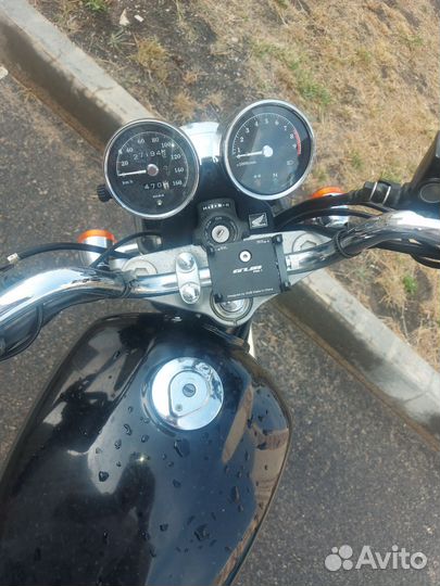 Honda cb 400 ss