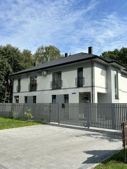 Таунхаус 137 м² на участке 3 сот.