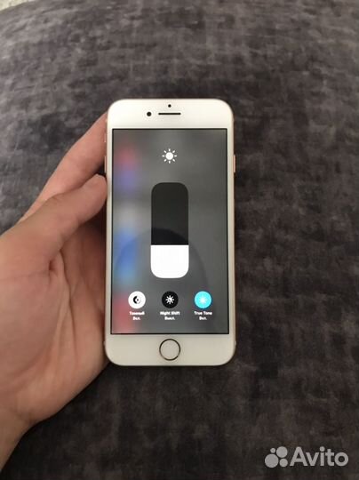 iPhone 8, 64 ГБ